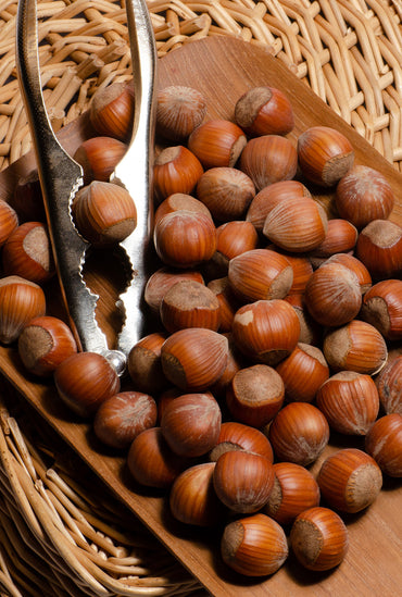 Roasted hazelnuts in shell 300g